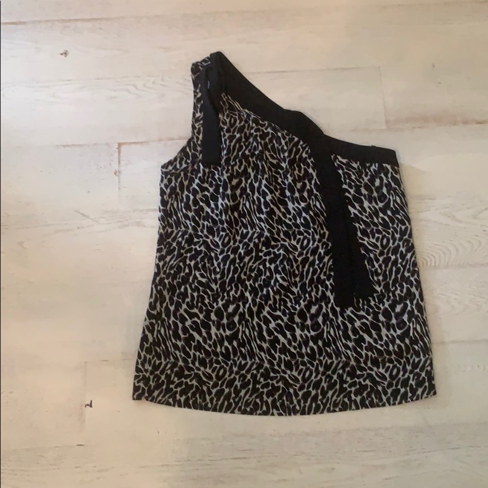 Leopard robbi & nikki shirt
